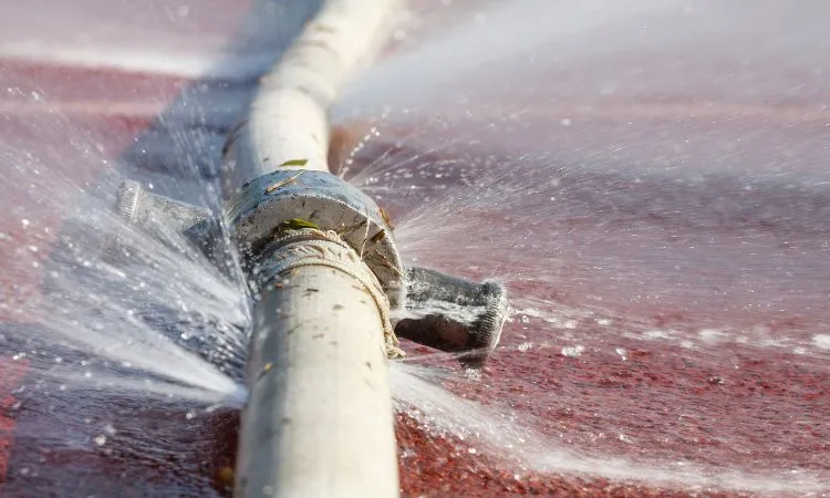 Water pipe leak repair